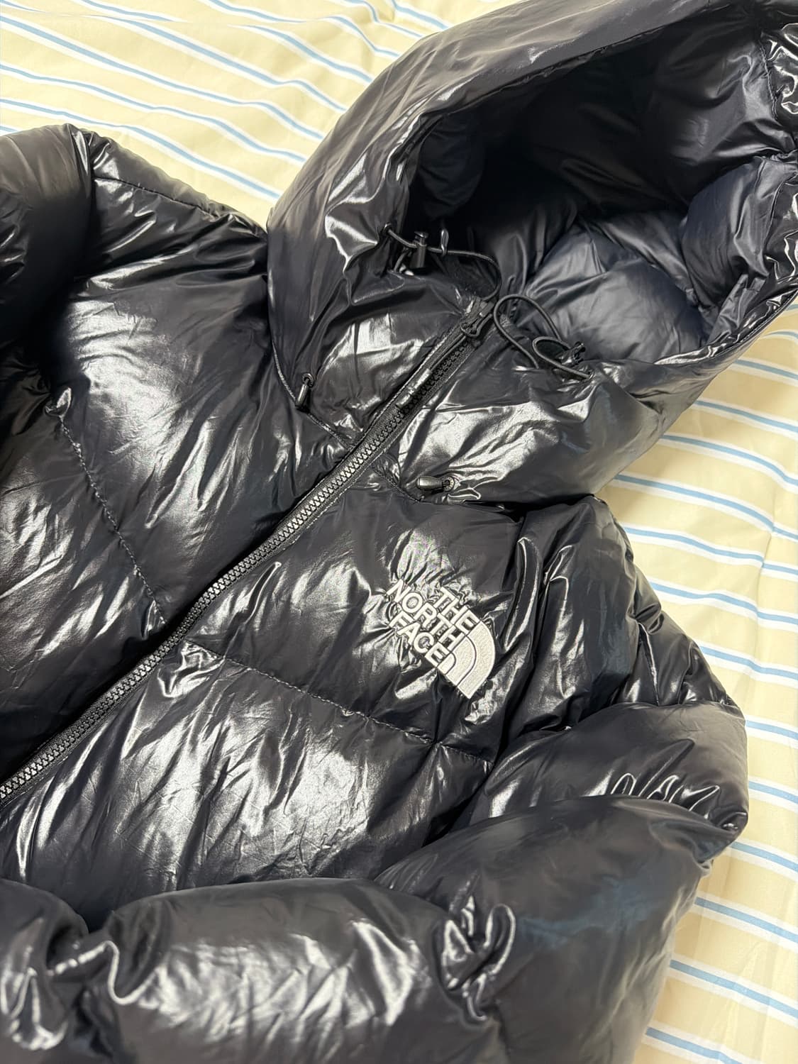 노스페이스 눕시 유광패딩 상품이미지2