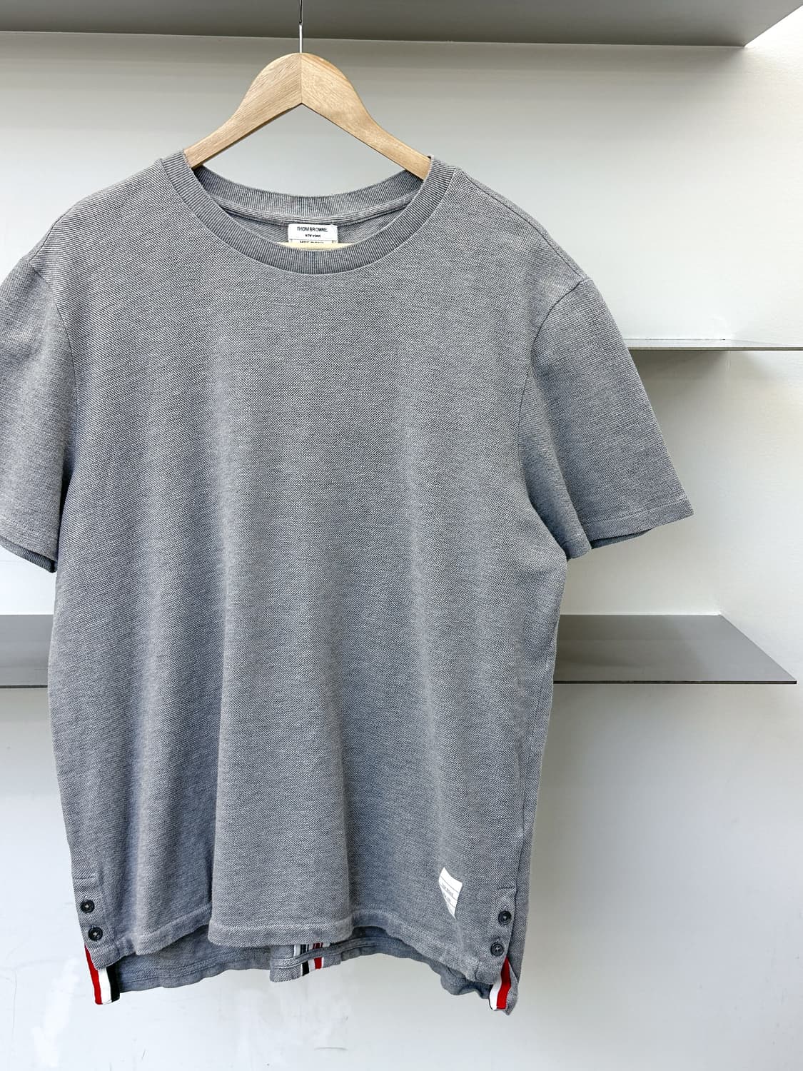 톰 브라운 24FW 백 RWB 티셔츠 상품이미지3