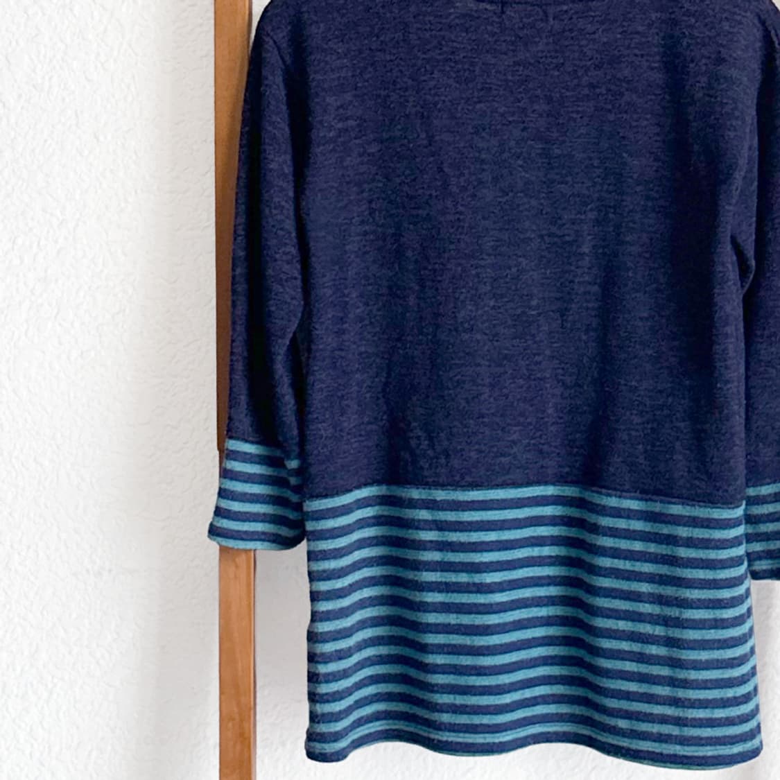 바닷빛 줄무늬 니트티 상품이미지9