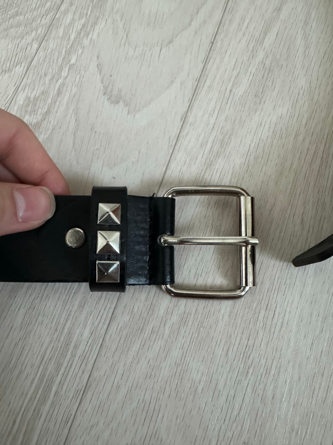 캐시베이비 맛 스터드 레더 벨트 상품이미지3