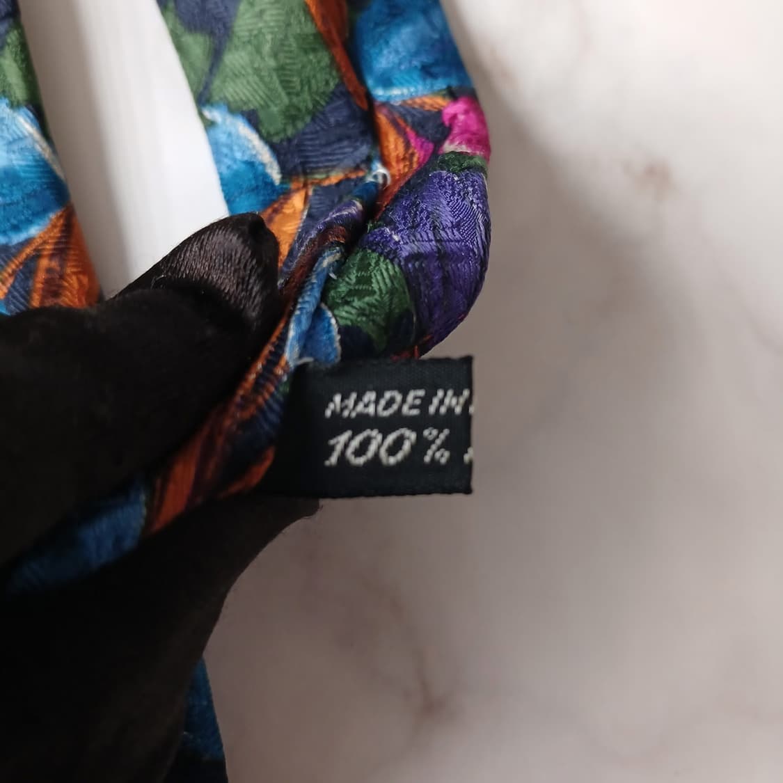 지방시 실크 블루 아트 플로럴 넥타이 9.1cm A+등급 A19139
 상품이미지9