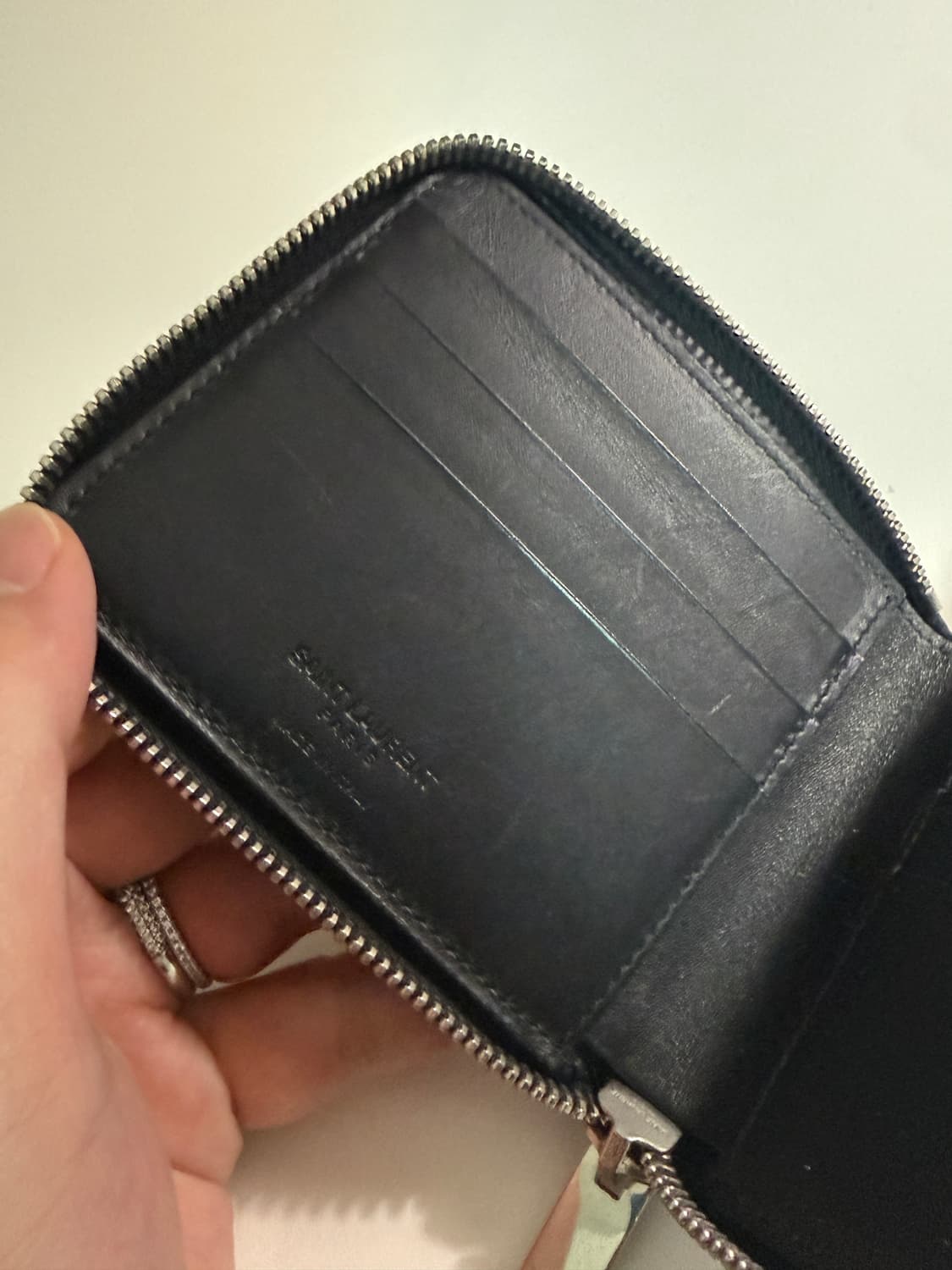 생로랑 반지갑 상품이미지3