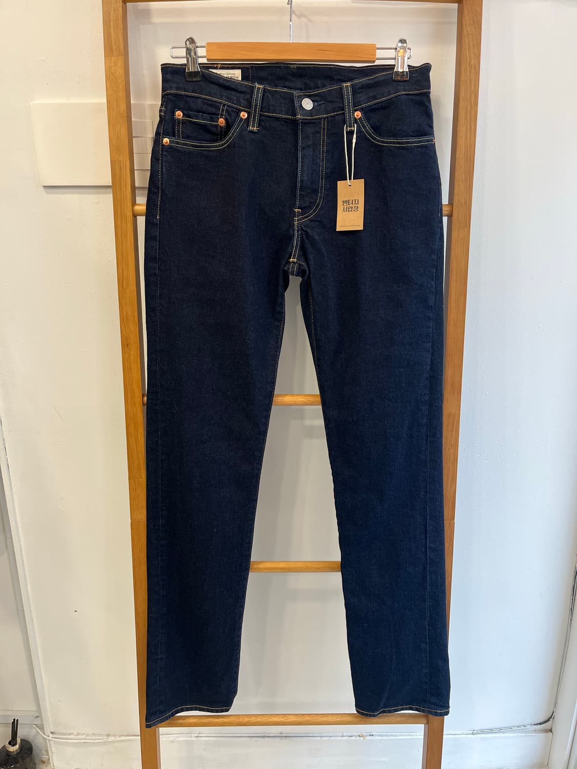 리바이스 511 빈티지 로우라이즈 슬림 일자 데님 (W29) 상품이미지1