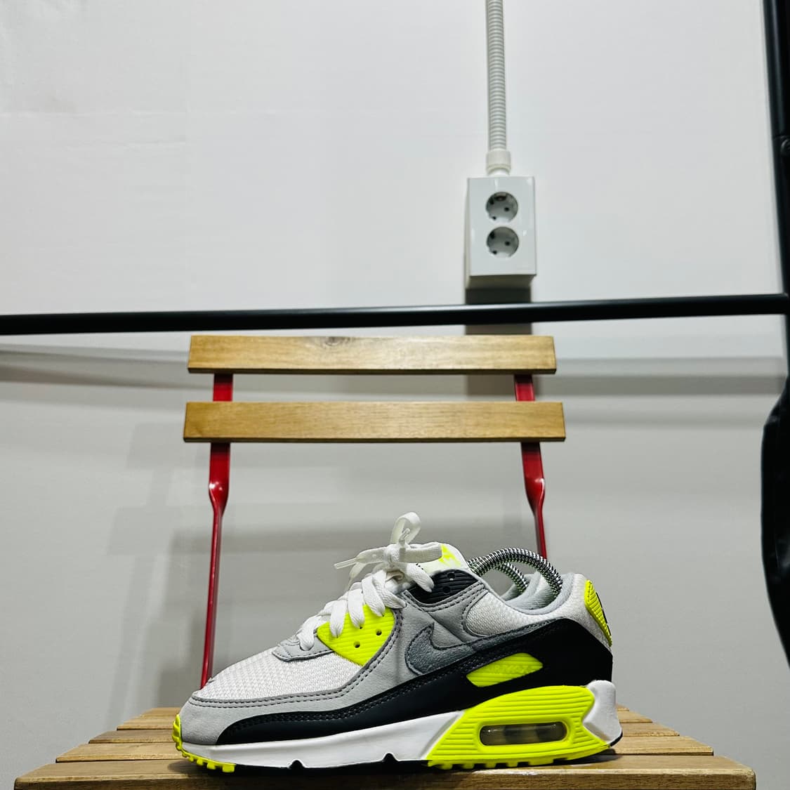 235) 나이키 운동화 여성 여자 신발 에어맥스90 형광 상품이미지3