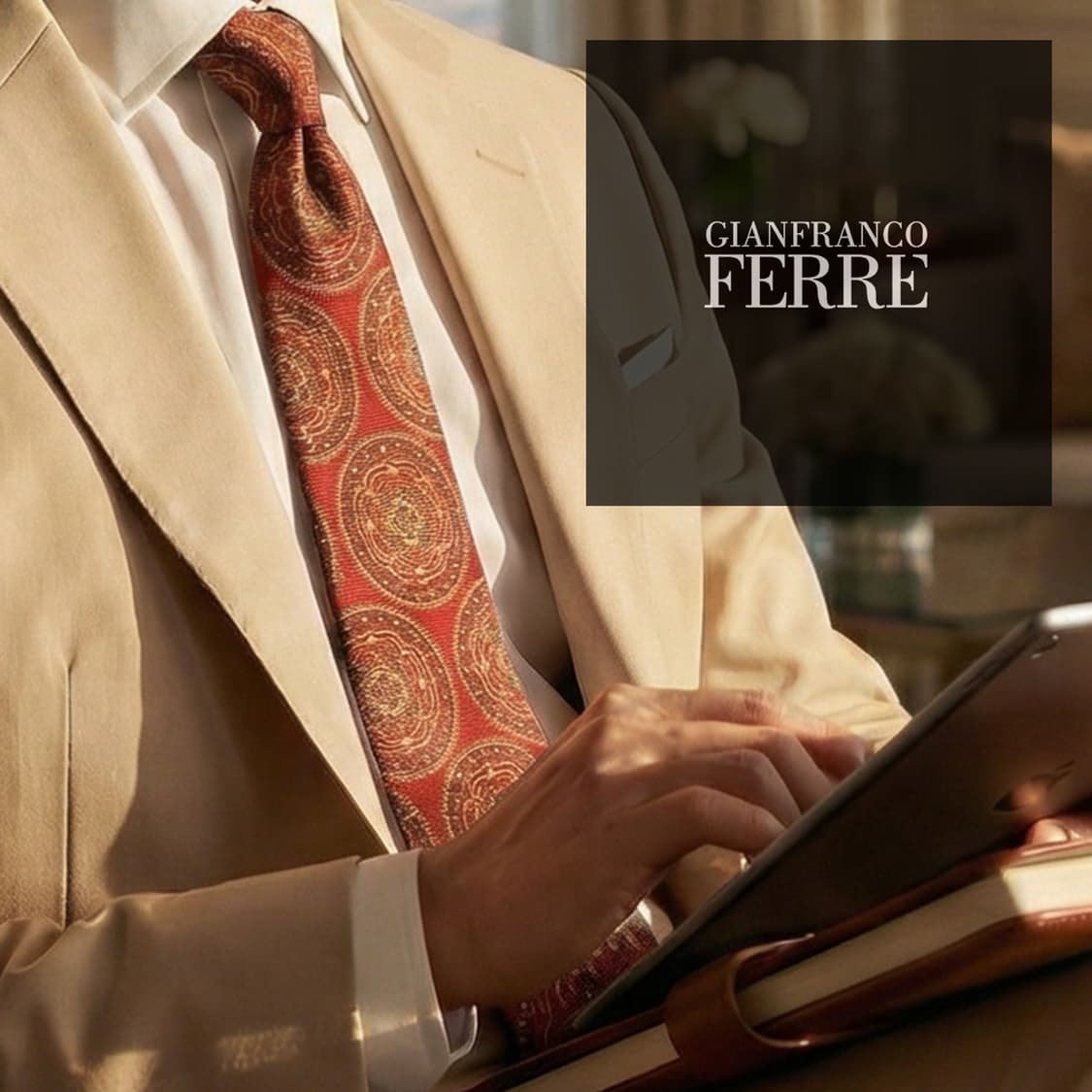 지안프랑코 페레 실크 메달리온 넥타이 9.5cm A+등급 A19675 상품이미지1