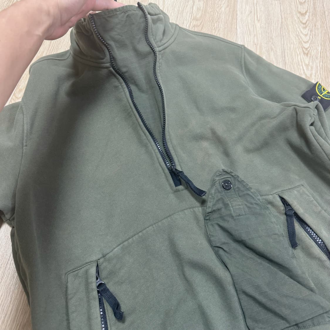 스톤 아일랜드 반집업 아노락 기모 맨투맨 M 상품이미지6