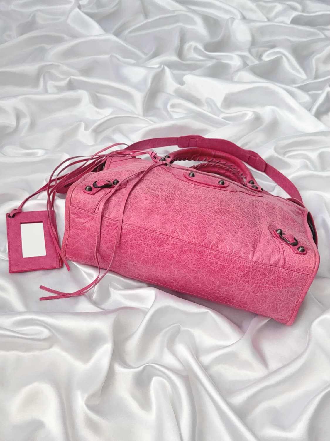 발렌시아가 모터백 상품이미지6