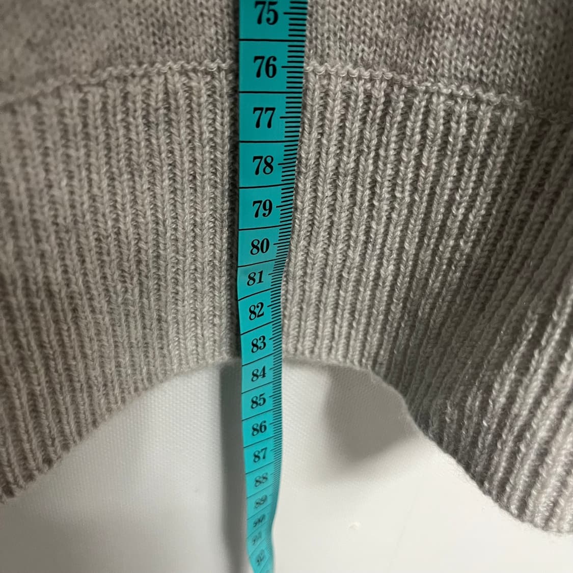 띠어리 캐시미어 100 가디건 상품이미지5