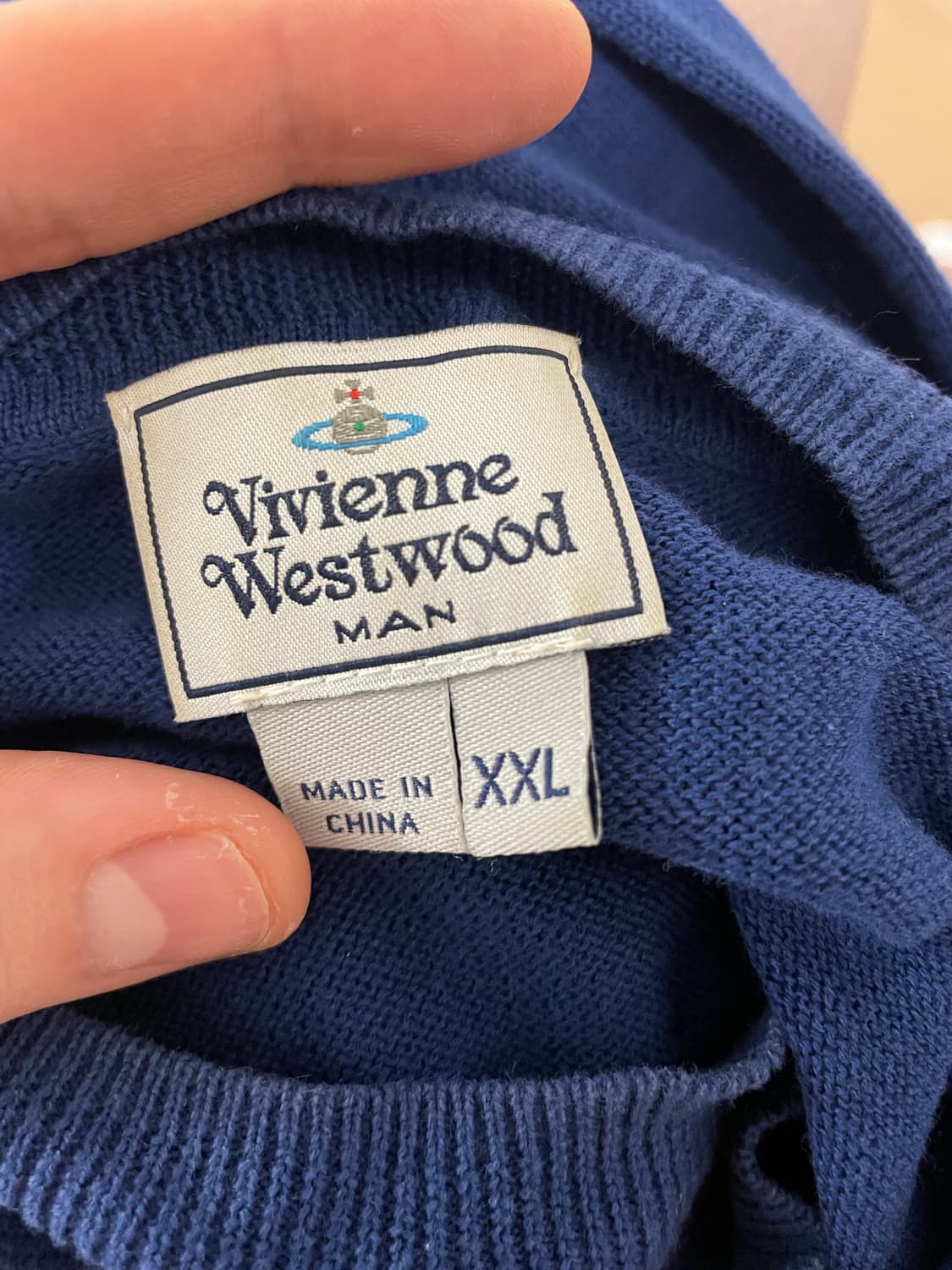 비비안웨스트 니트  상품이미지3