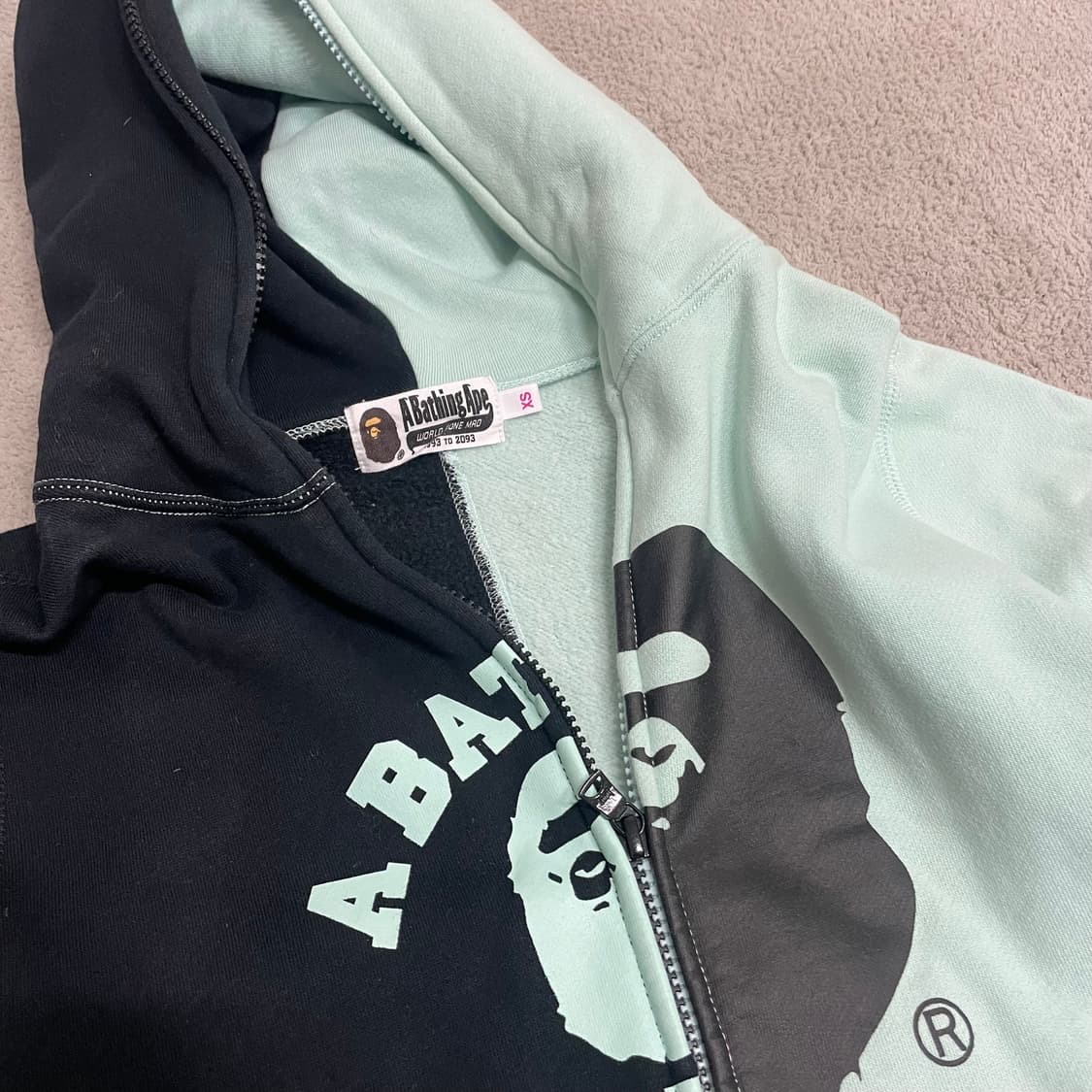 XS)  베이프 민트 블랙 프린트 로고 풀 후드 집업 상품이미지2