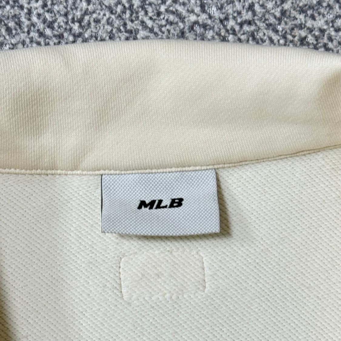 [정가 10만원] MLB 오버핏 반집업 XL 상품이미지5