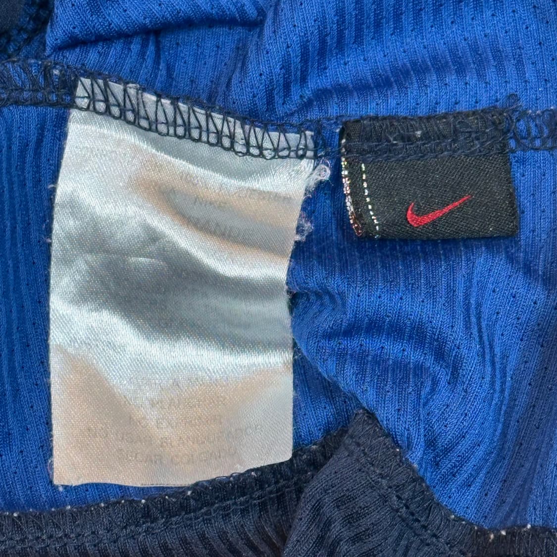 90 나이키 바르셀로나 트레이닝 탑 상품이미지5