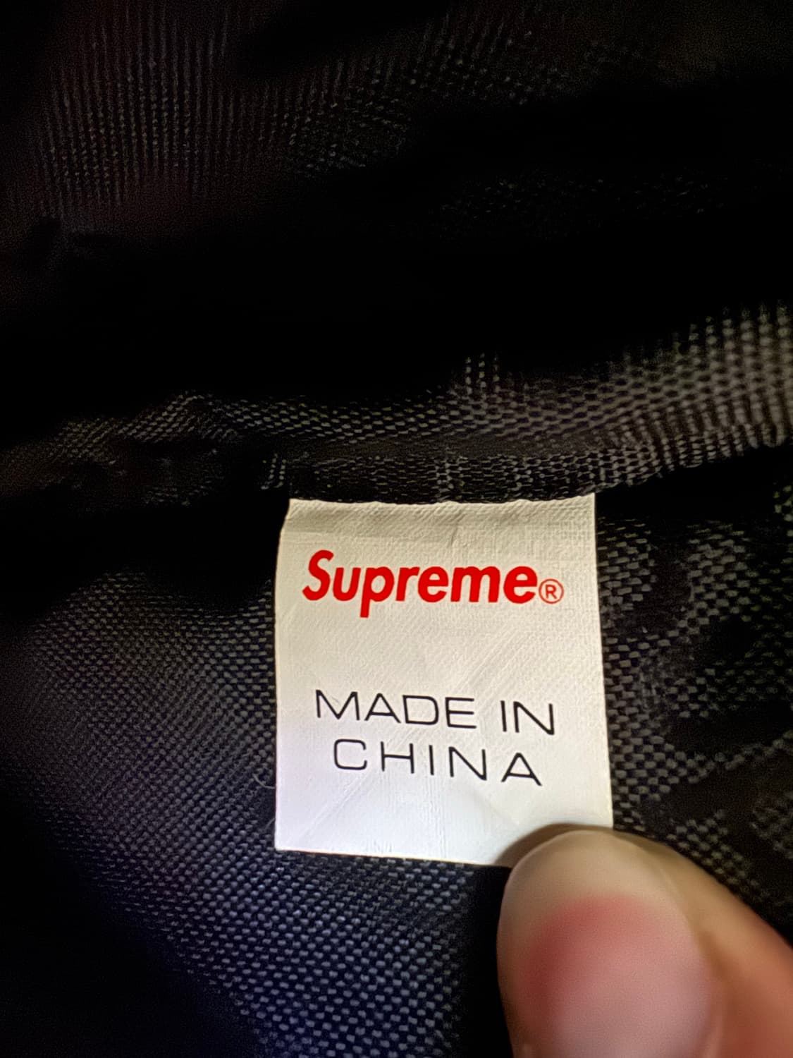 슈프림 백팩 블랙 18FW 상품이미지4