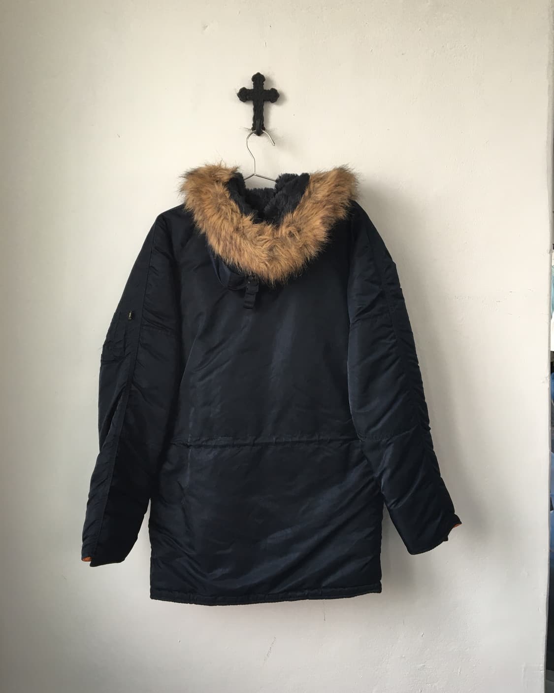 Alpha inderstries navy fake fur hood jum 상품이미지3