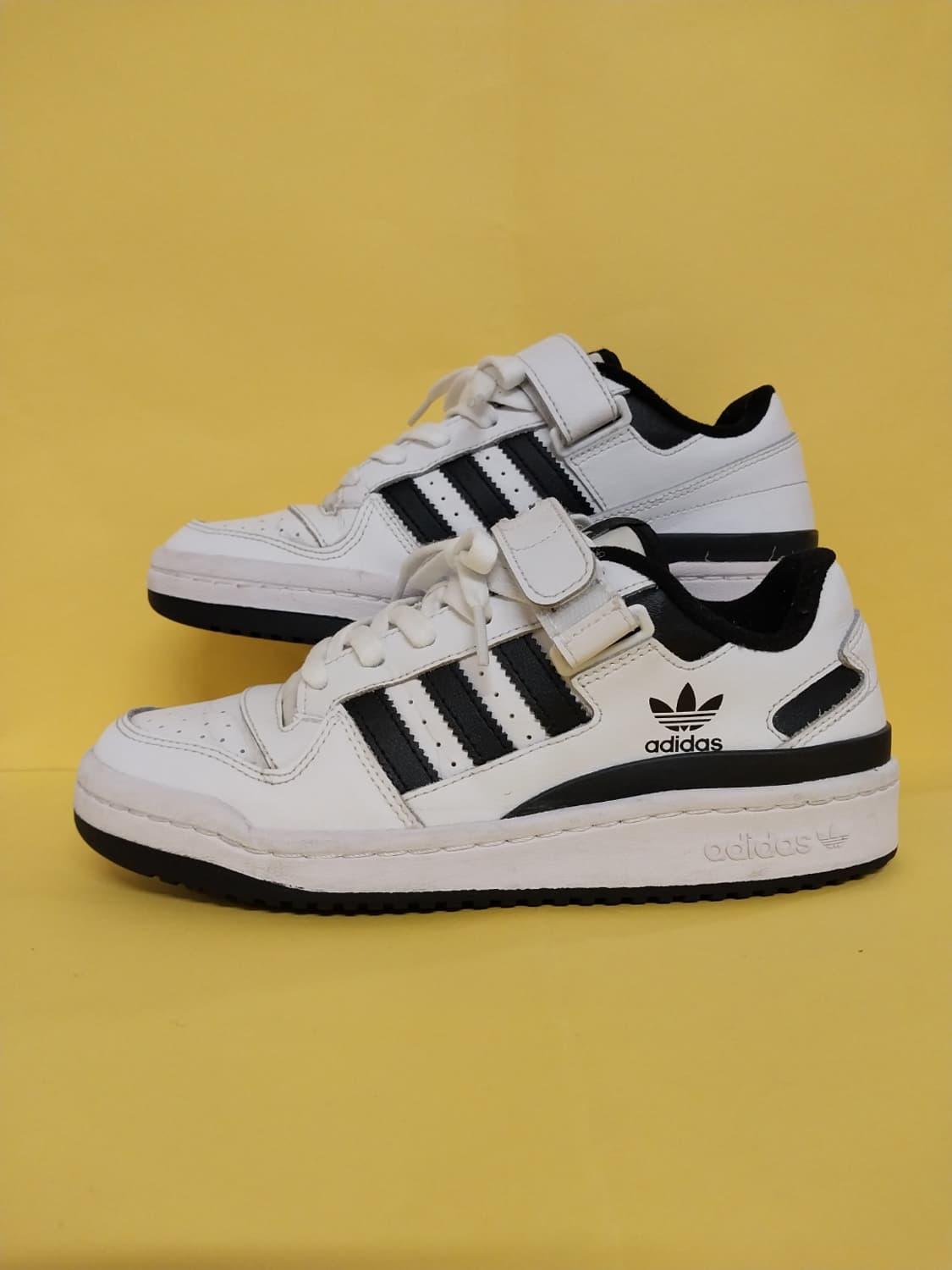 여성 아디다스 오리지널스 포럼 로우 화이트블랙 운동화 (235) 상품이미지1