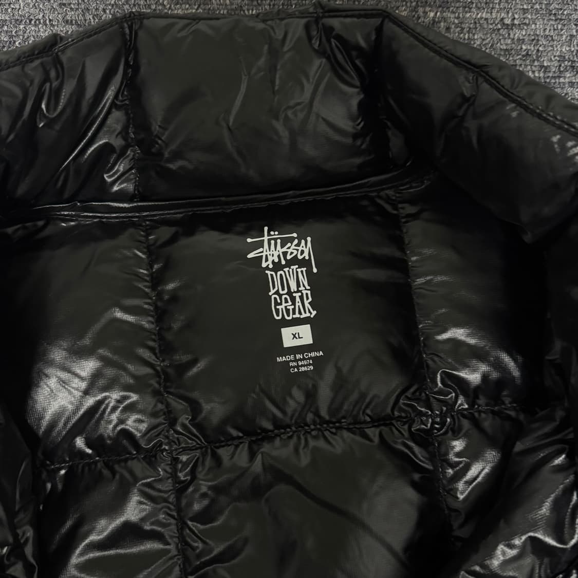 스투시 미드웨이트 퍼퍼 블랙 XL 상품이미지3