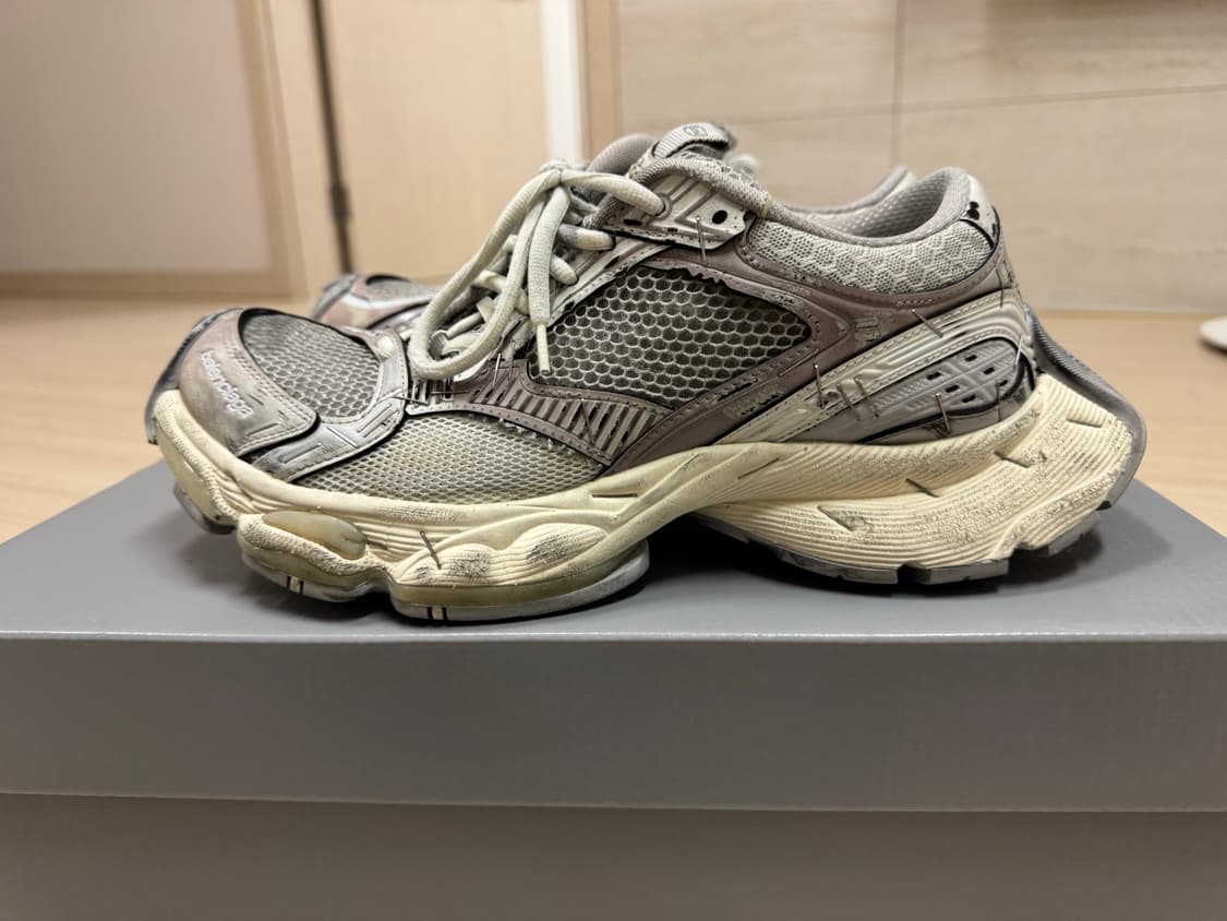 발렌시아가 스테이플러 39 에그쉘 상품이미지3