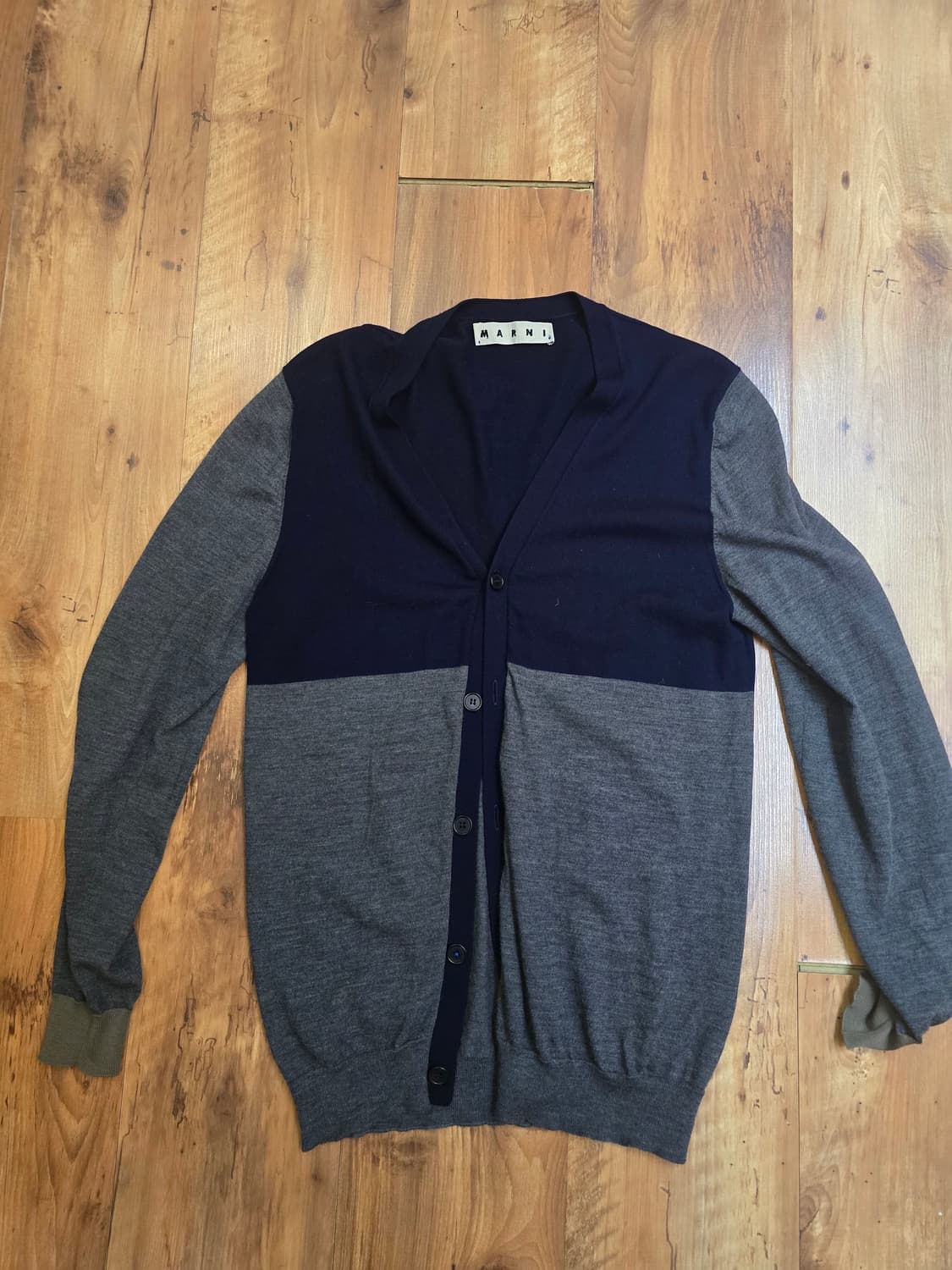 마르니 가디건  판매합니다 상품이미지1