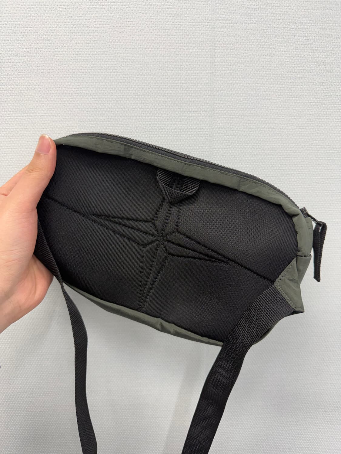 스톤아일랜드 나일론 벨트백 상품이미지2