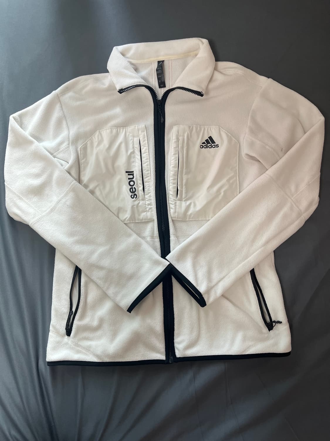 아디다스 서울 로고 집업 상품이미지1