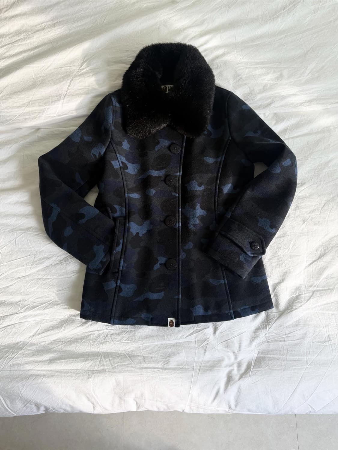 베이프 카모 코트 상품이미지1