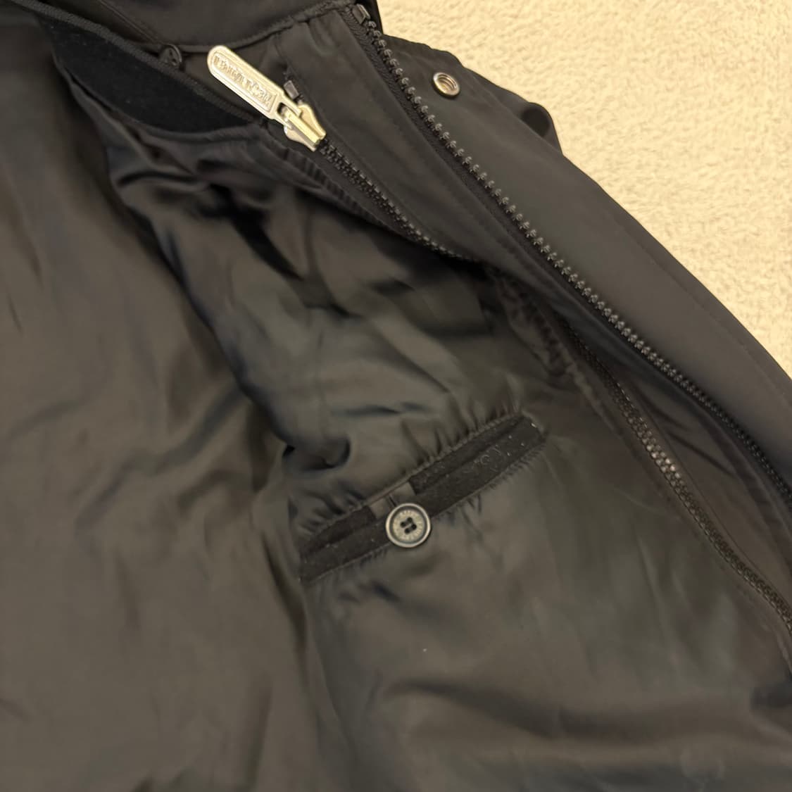 생로랑 블랙 사파리 자켓 상품이미지6