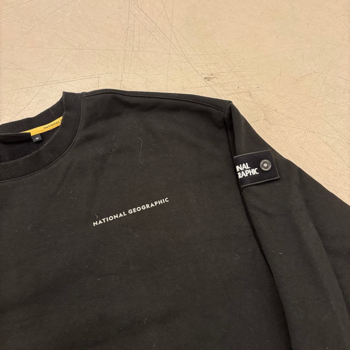 내셔널지오그래픽 와펜 스몰로고 맨투맨 상품이미지2