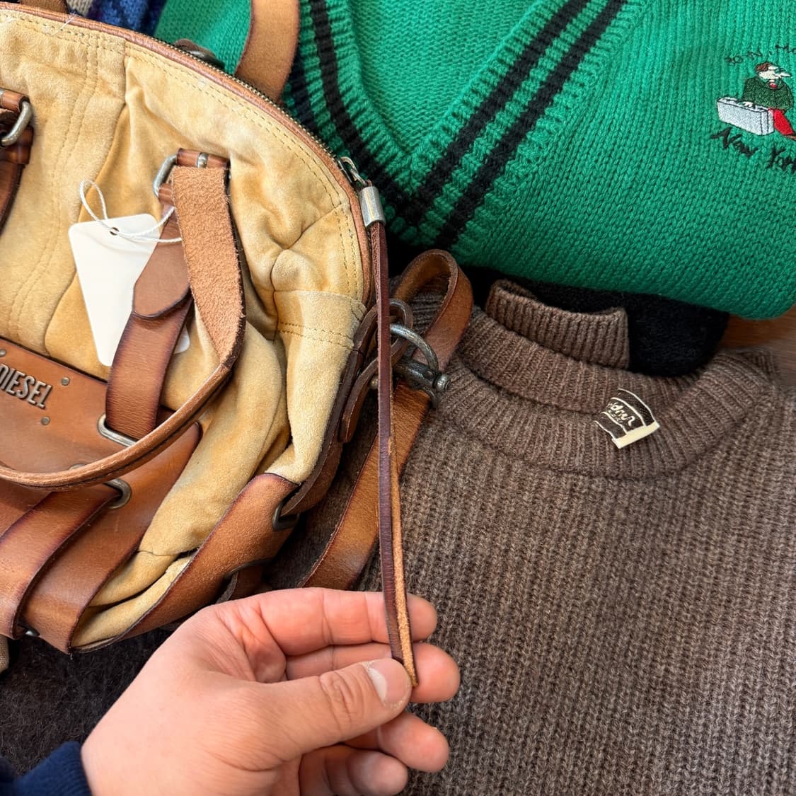 디젤 리얼 레더 스웨이드 토트백 숄더백 상품이미지4