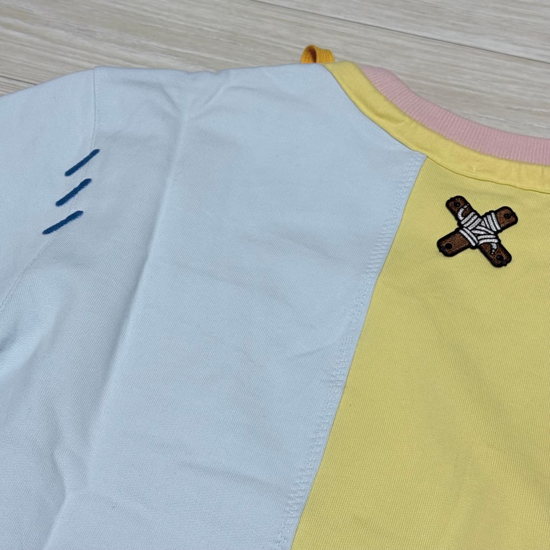 Adidas 아디다스  자수 스웻셔츠 HC0348 상품이미지10