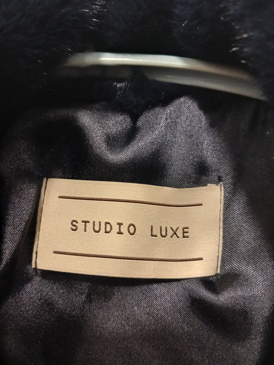 스튜디오럭스 정품 여성 페이크퍼 코트 55 사이즈 상품이미지2