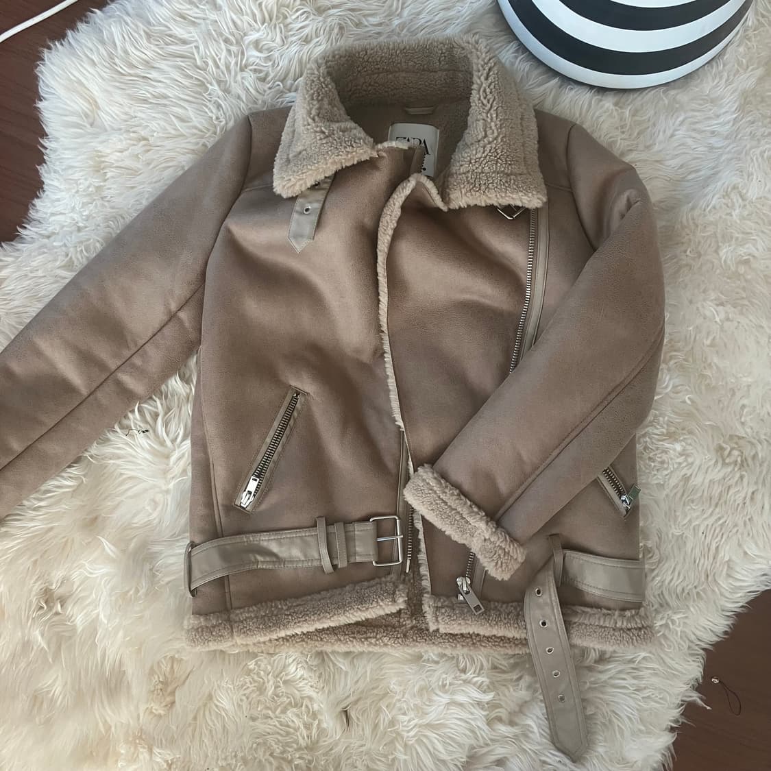 ZARA 더블 페이스드 점퍼 상품이미지2