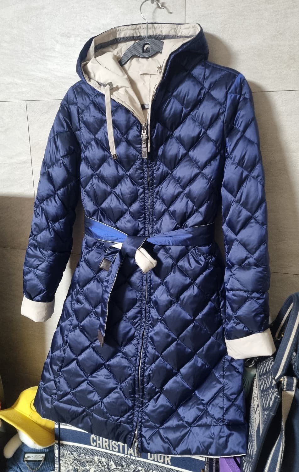 정품) 막스마라 더 큐브 리버서블 패딩  상품이미지2