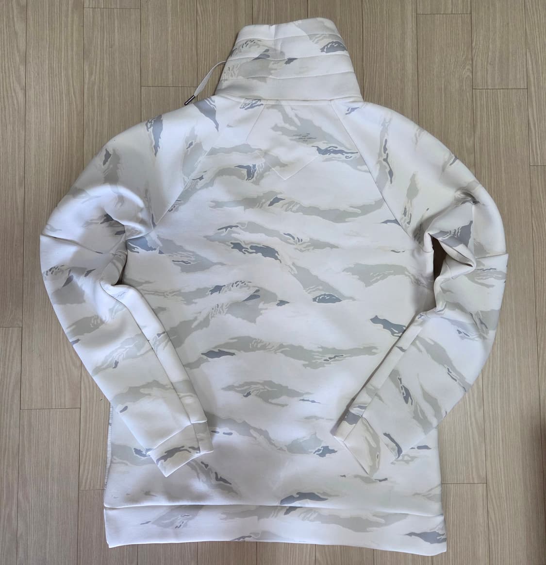 조던 플라이트 카모 테크 아노락 하프집업 상품이미지2