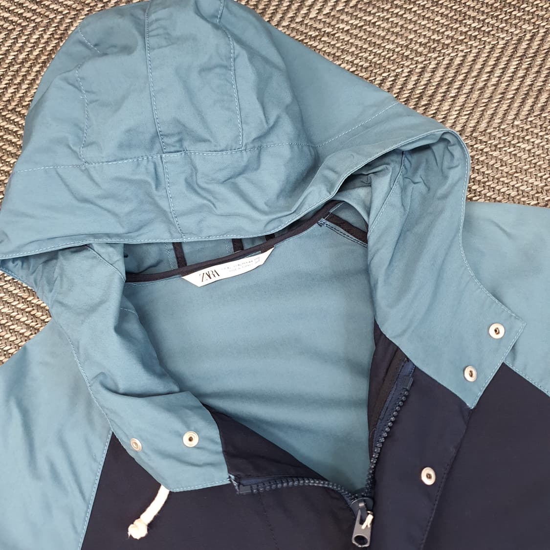 자라 칼라블록 간절기 후드집업 자켓 남자105~110 상품이미지2