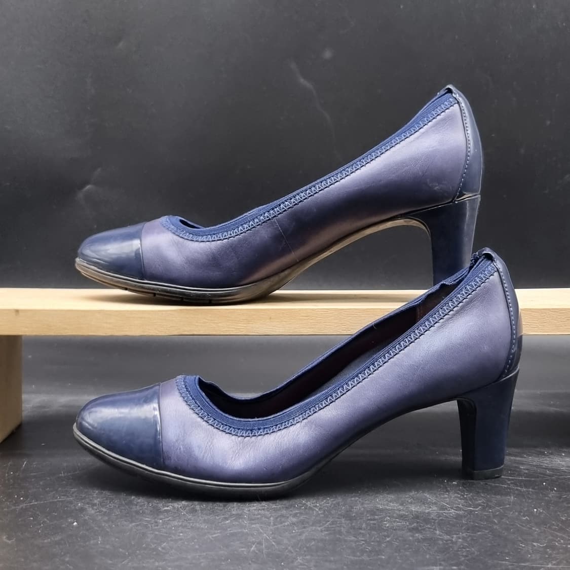 락포트 토탈모션 실사이즈230 상품이미지1