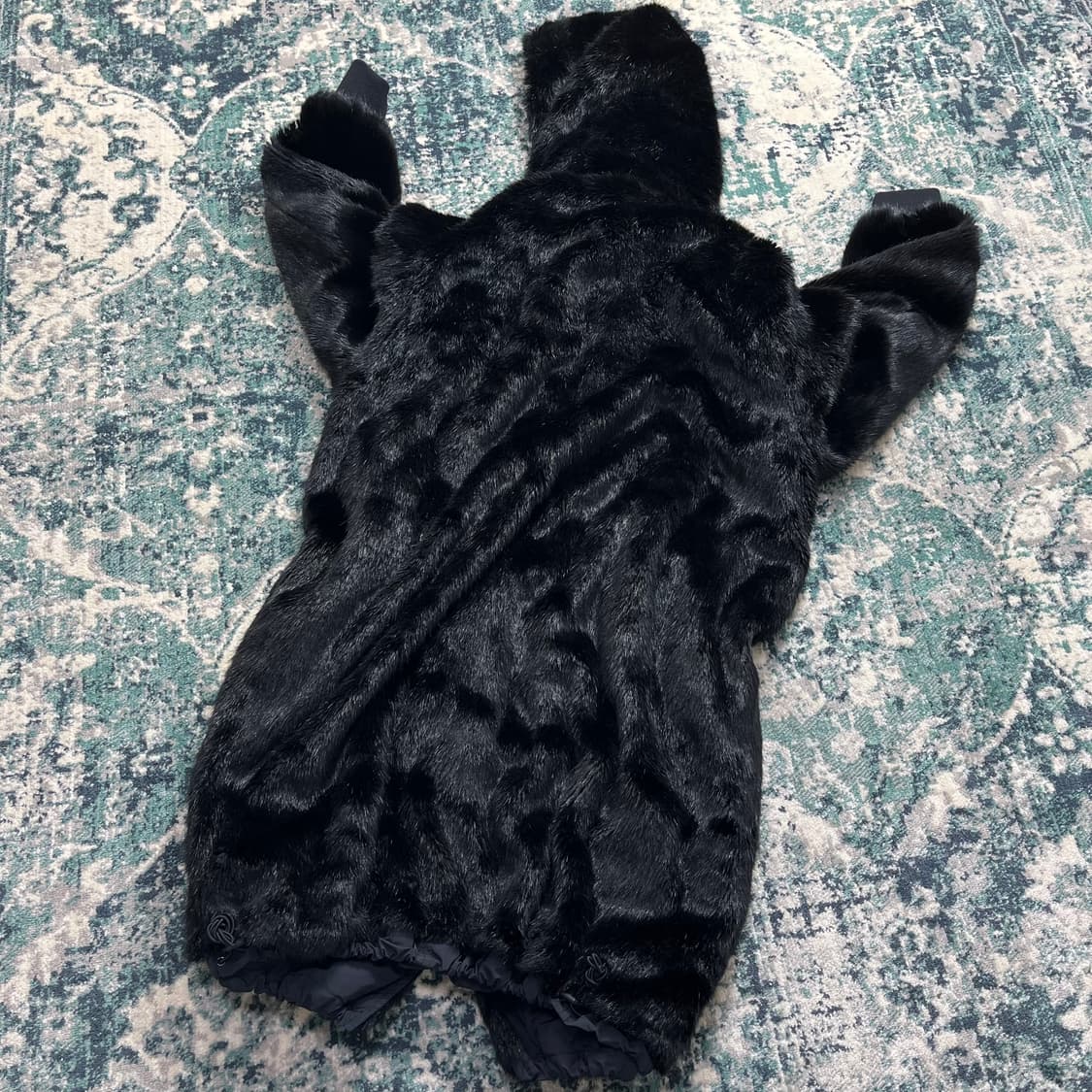 DKNY 도나카란뉴욕 페이크 퍼 양면 코트 패딩 자켓(S) 상품이미지2