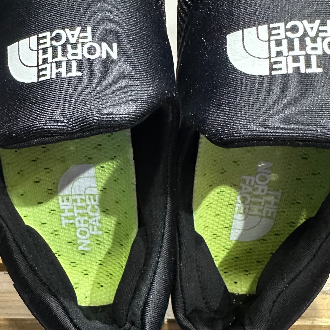 240) 노스페이스 슬립온 여성 여자 운동롸 아쿠아슈 블랙 상품이미지8