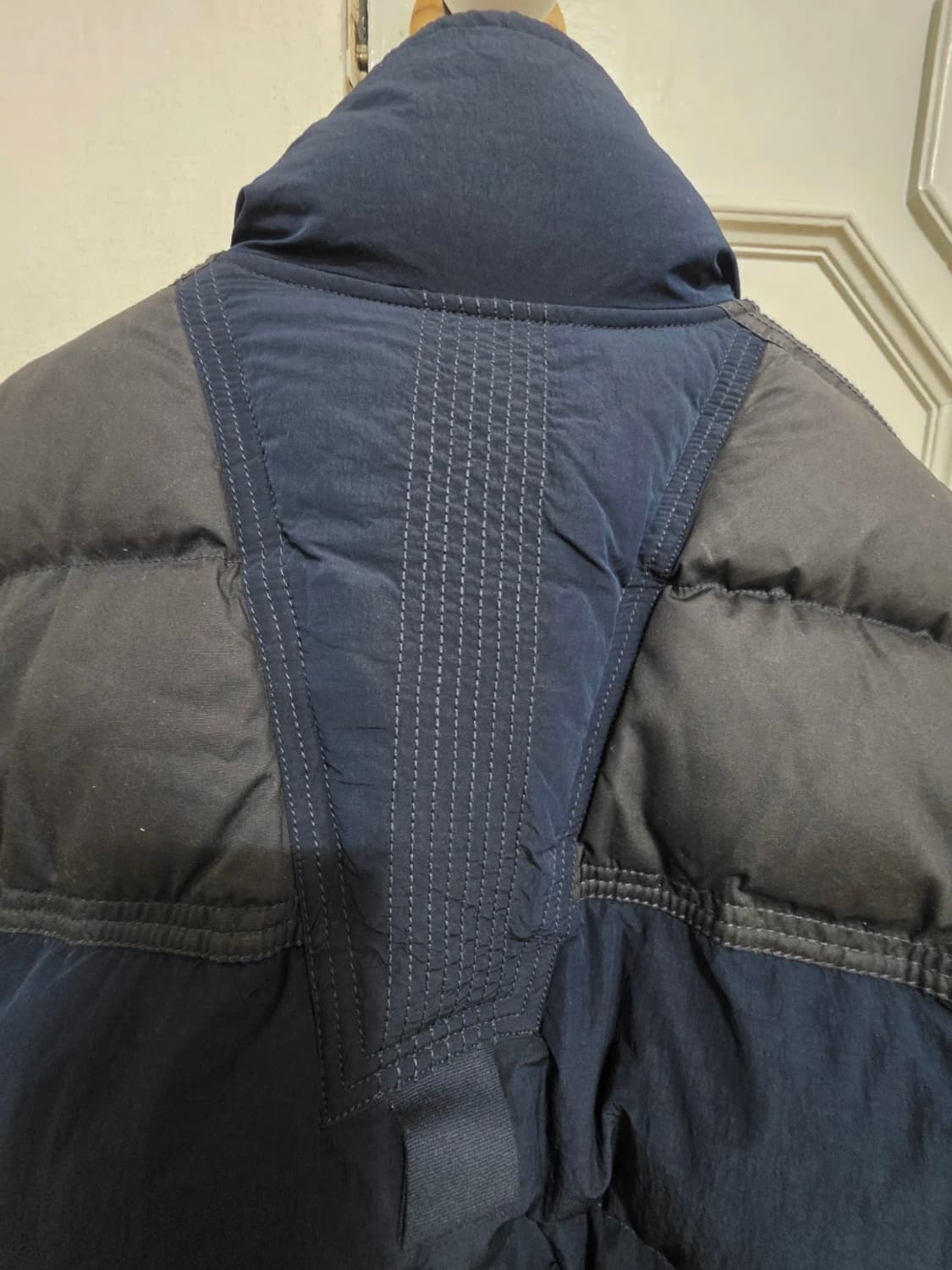 디젤 21FW 패딩 네이비 L 상품이미지7