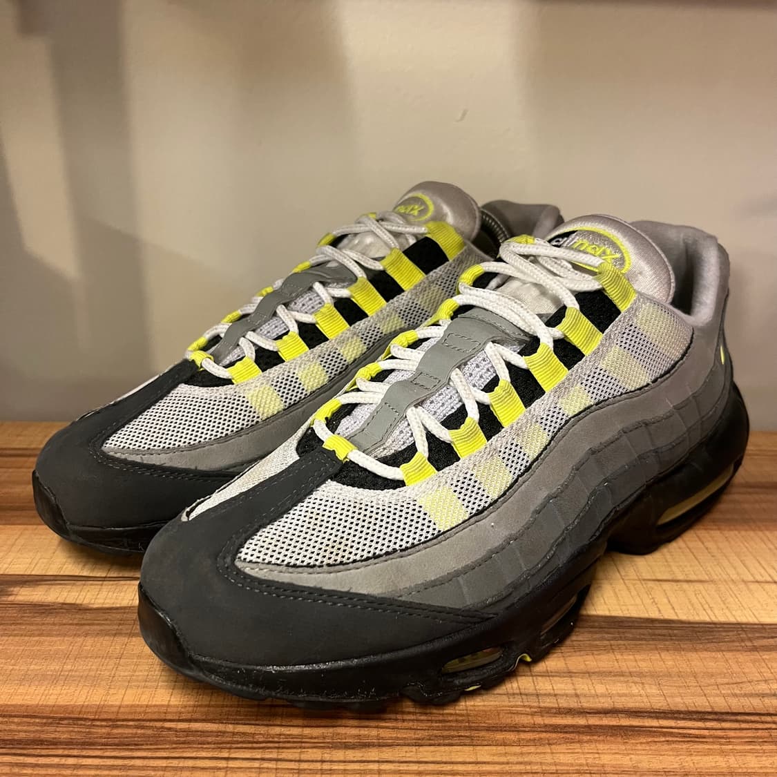 나이키 에어맥스95 네온 상품이미지3