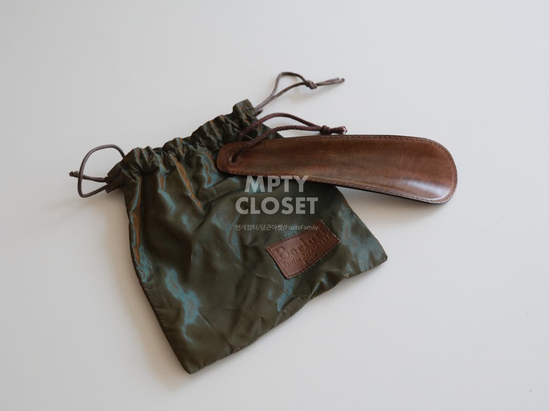 벨루티 파티나 가죽 슈혼 구두주걱 상품이미지1