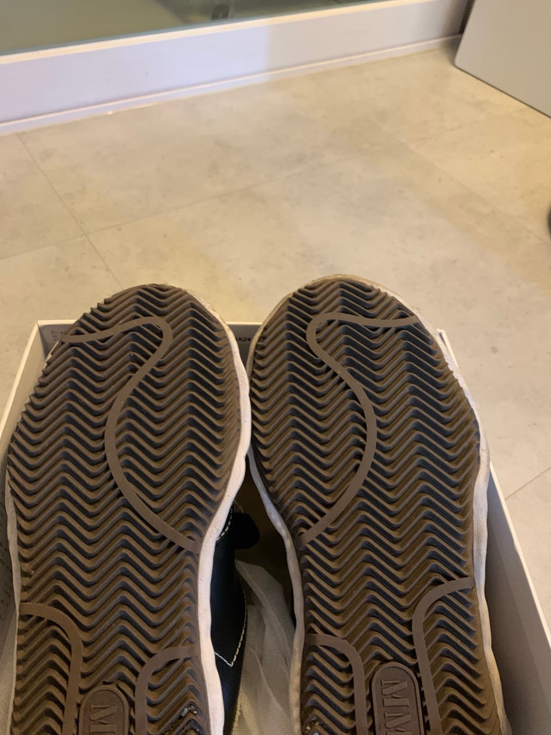 (급처)메종 미하라 야스히로 피터슨23 OG 솔 레더 로우탑 스니커즈 블 상품이미지6