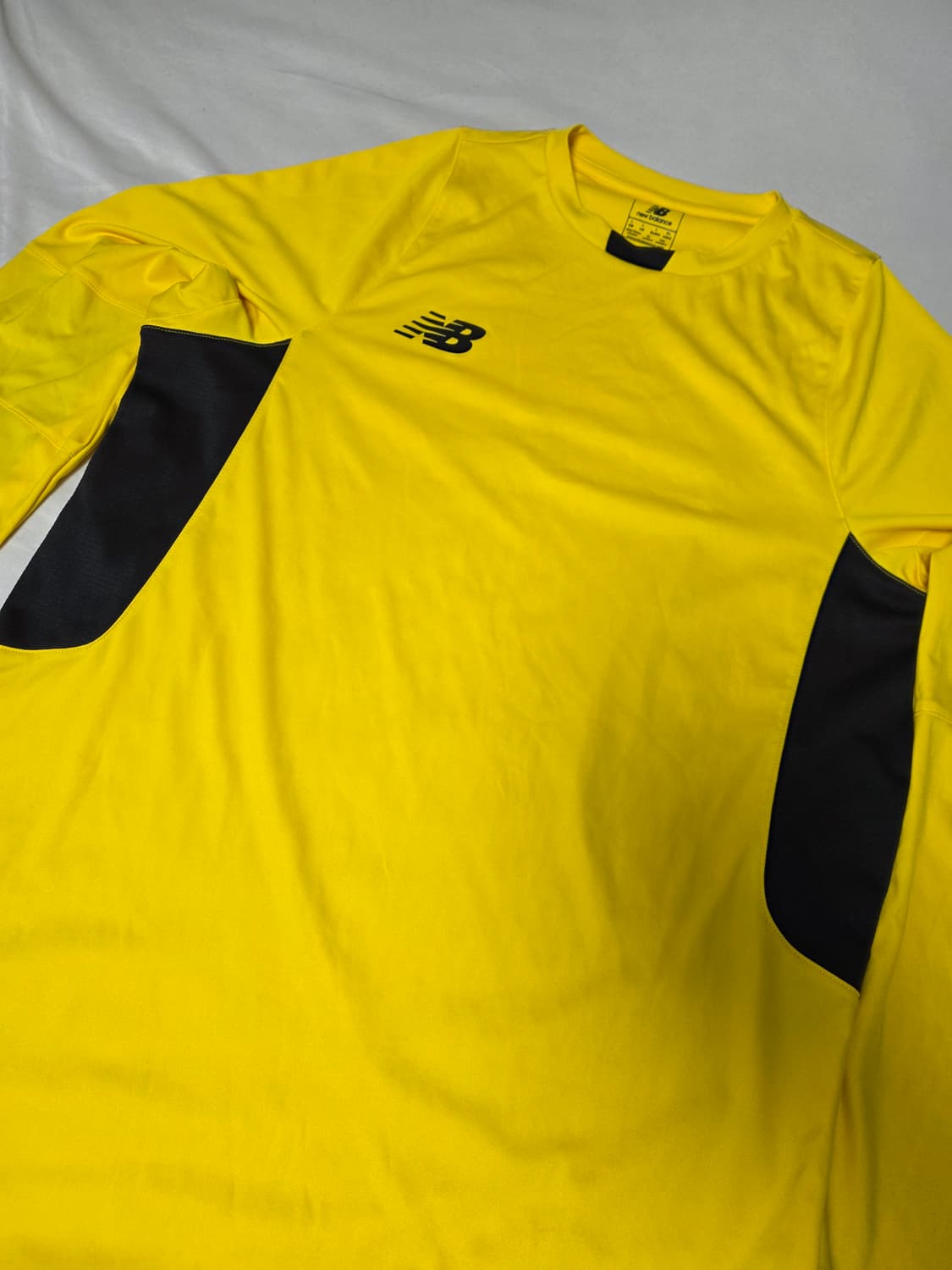 뉴발란스 러닝 긴팔티 XL  상품이미지3