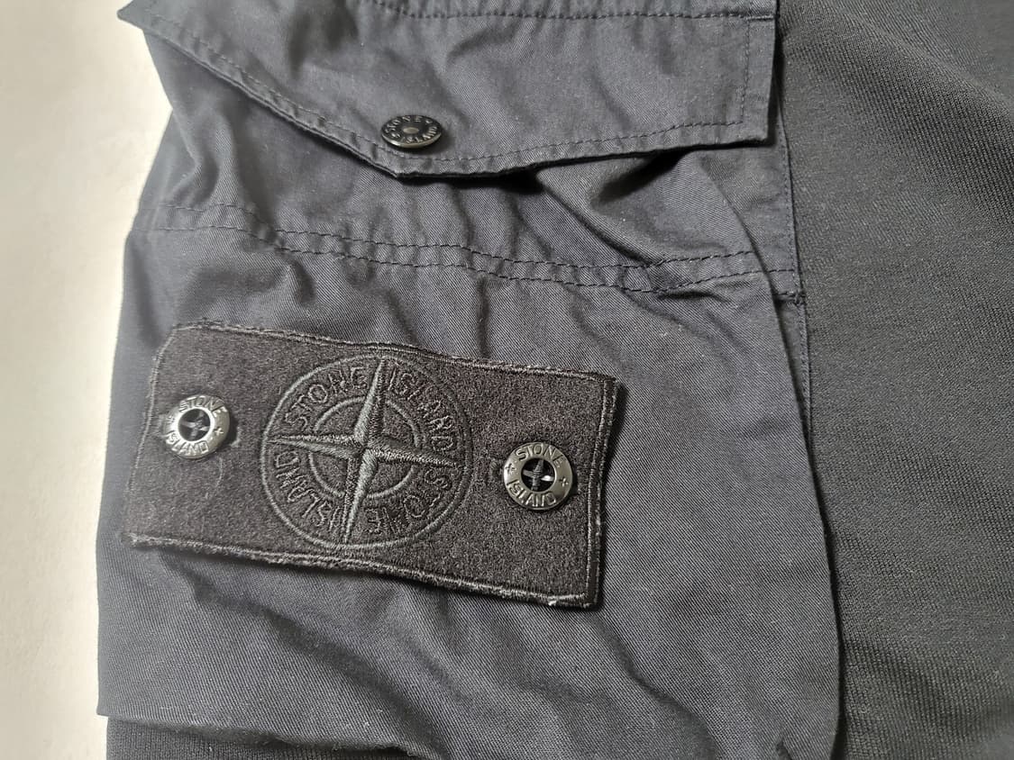 정품)스톤아일랜드 블랙 카고 반바지 M 상품이미지3