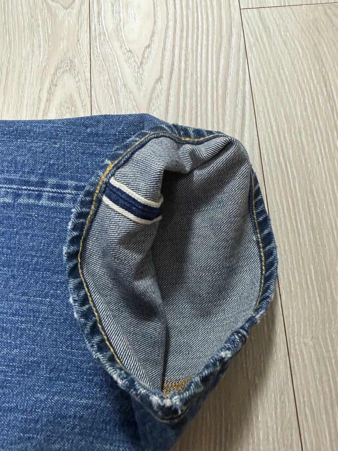 시오타 스트레이트 5포켓 데님 34 미디엄 다크 블루 데미지 상품이미지2