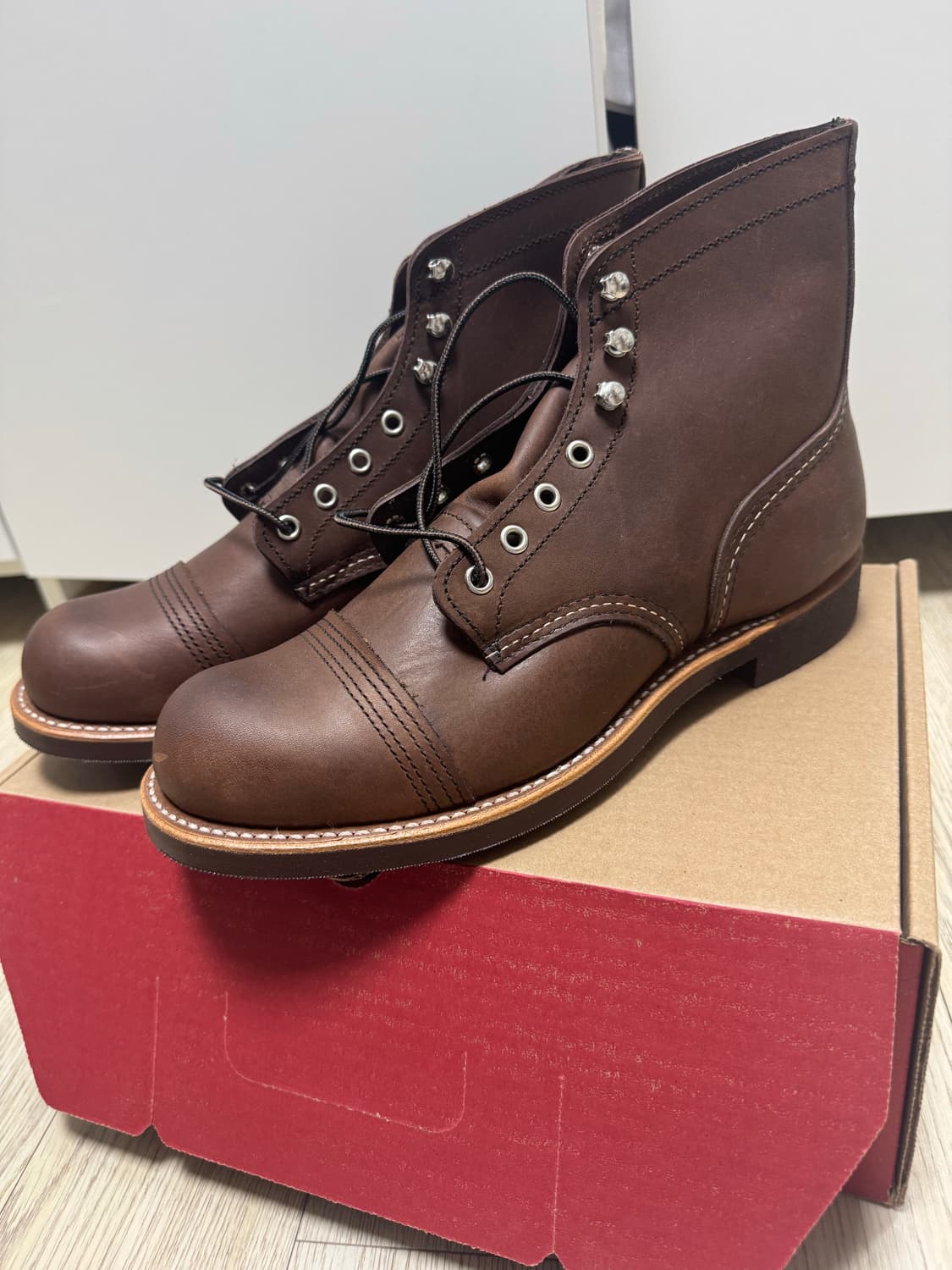 레드윙 아이언레인저 8111 앰버하니스 265(8.5D) 새상품 상품이미지1