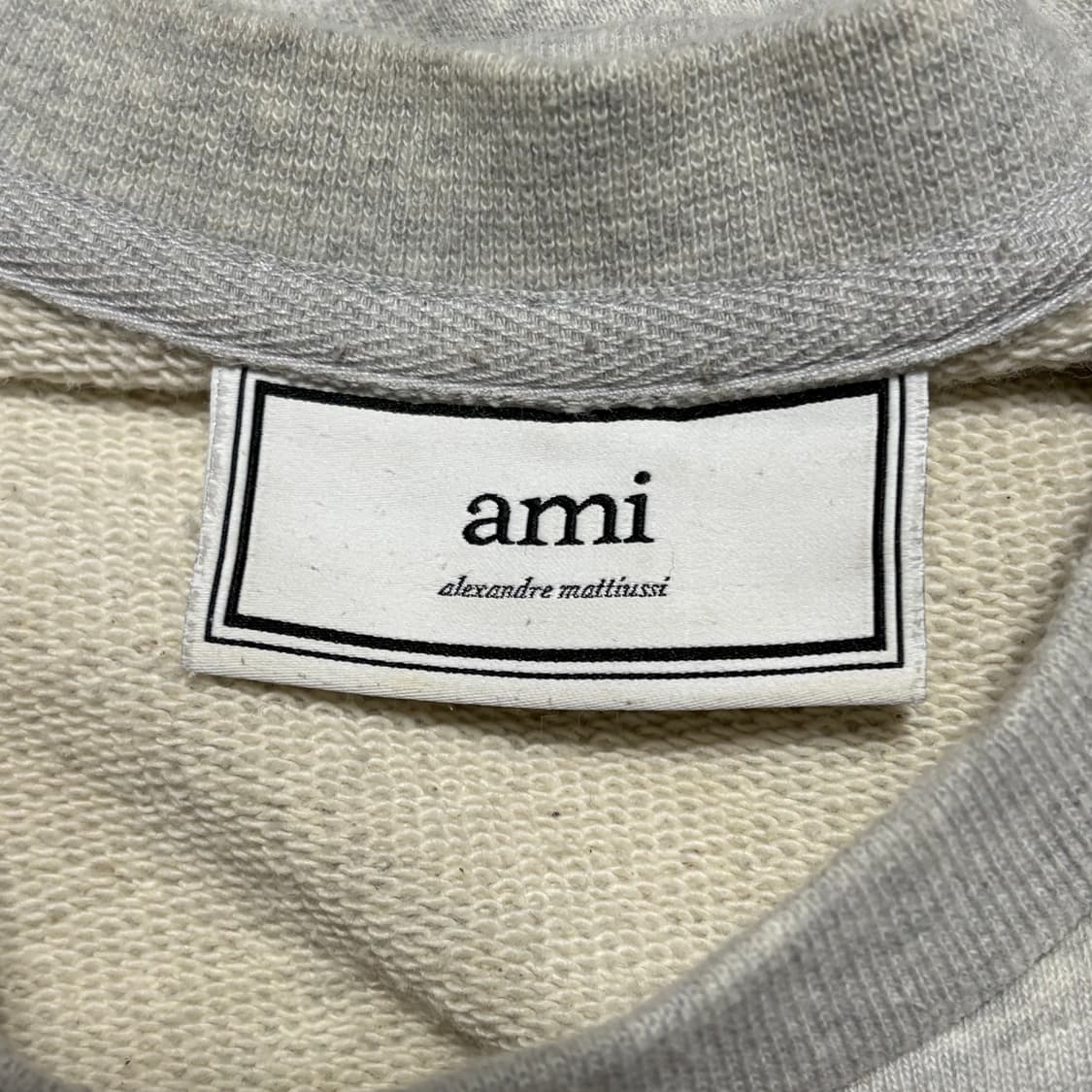 M 아미 A 로고 패치 맨투맨 상품이미지4