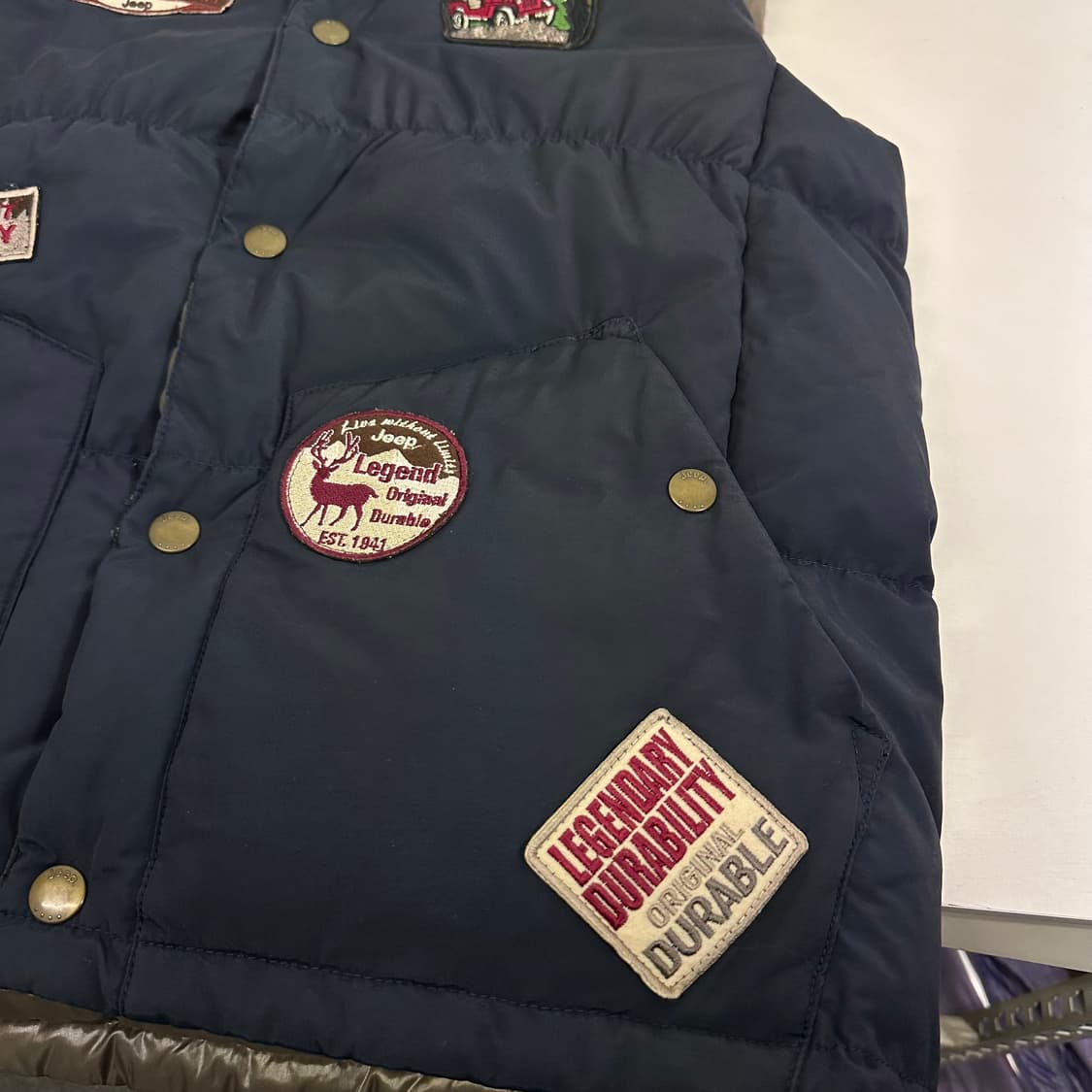 XL JEEP 지프 다크네이비 패치 덕다운 패딩조끼 상품이미지2