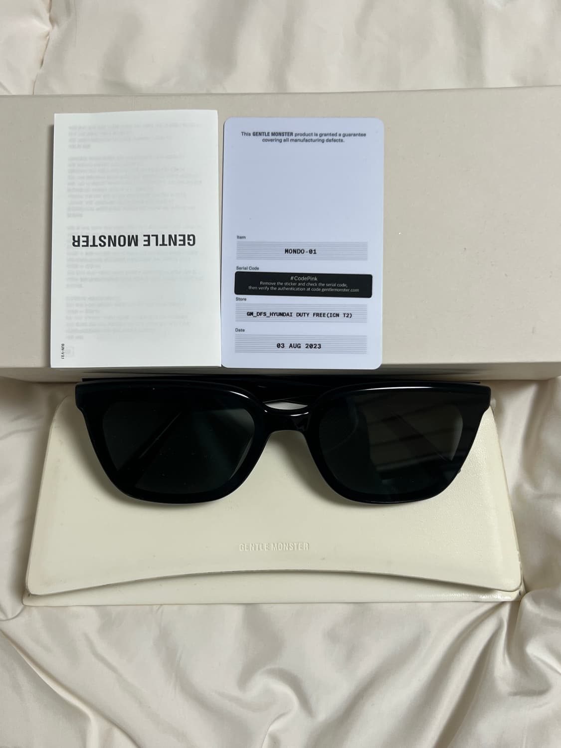 젠틀몬스터 몬도 01 선글라스 블랙 상품이미지3