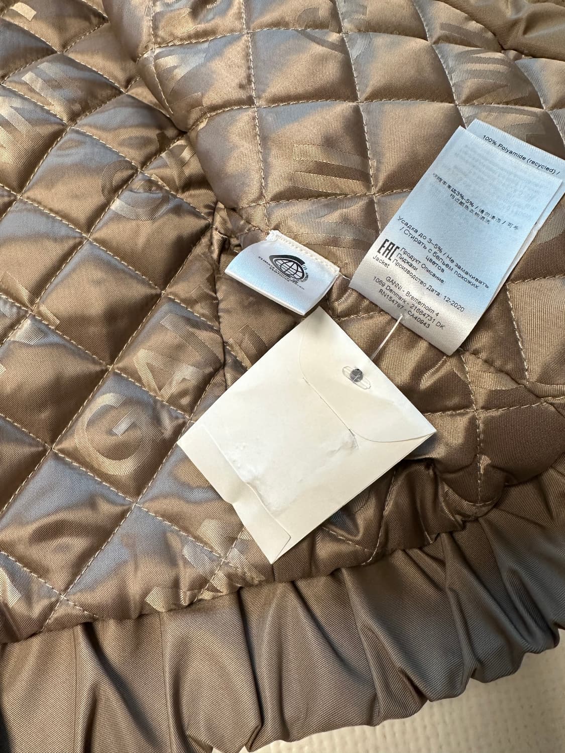 Ganni 크롭 MA1 항공점퍼 34사이즈 상품이미지9