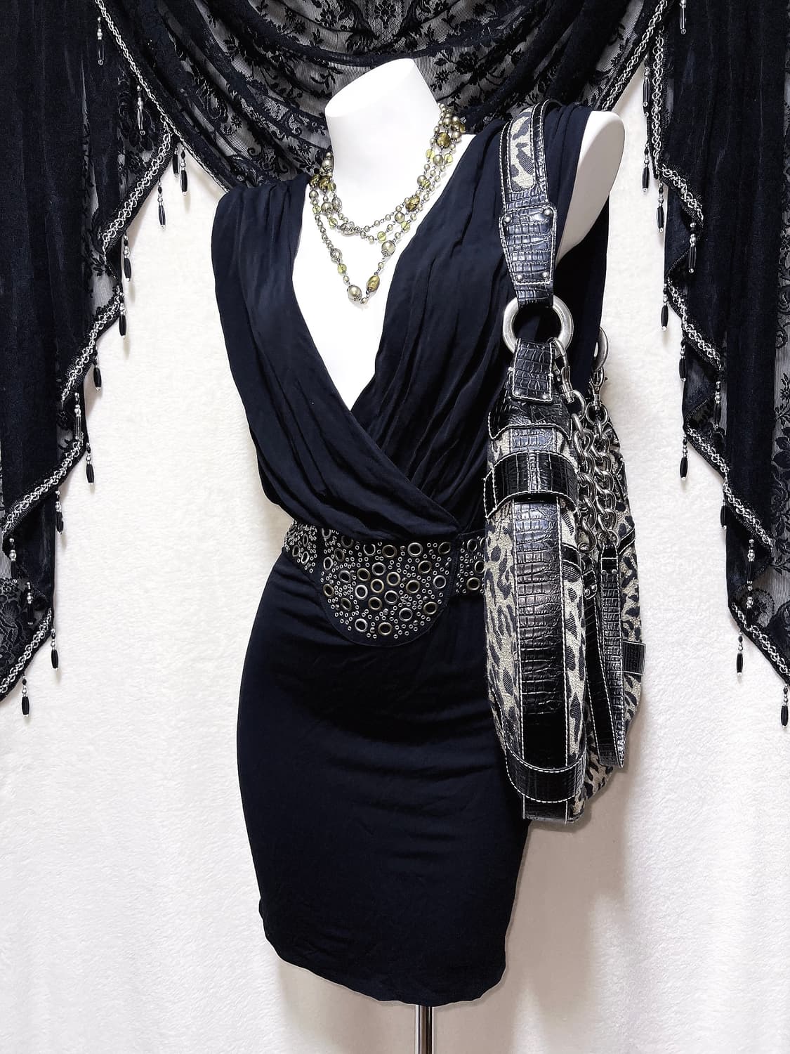 오네갸루 로맨틱고딕 고스펑크 스터드 펀칭 드레이프 드레스 원피스 헤이세이 상품이미지3